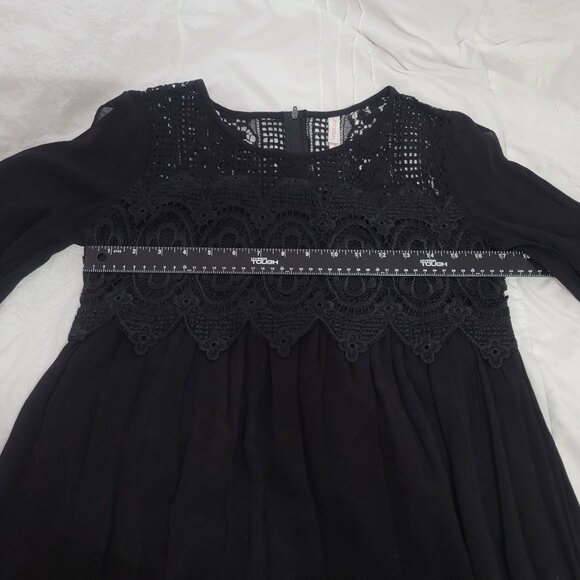 Super Cute Medium Xhilaration Lined Black Lace (at top) Dress. Split long sleeve - Picture 6 of 10